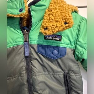 Little Boys 2T Patagonia reversible Jacket